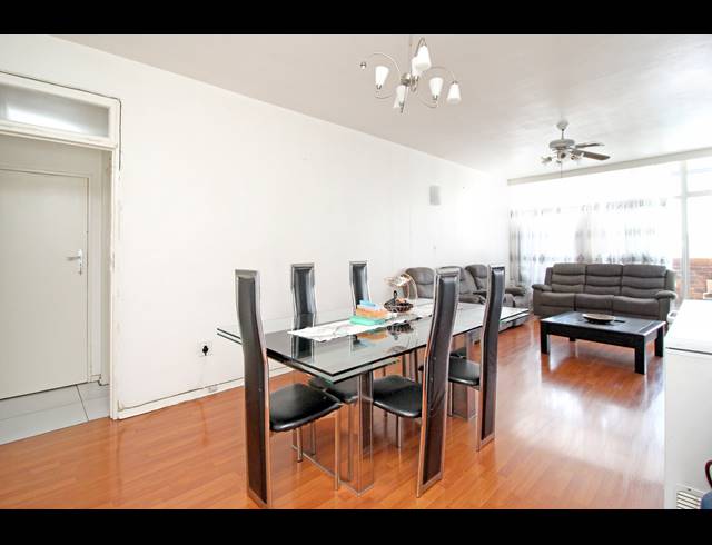 3 BEDROOM APARTMENT FOR SALE IN BLACKHEATH
